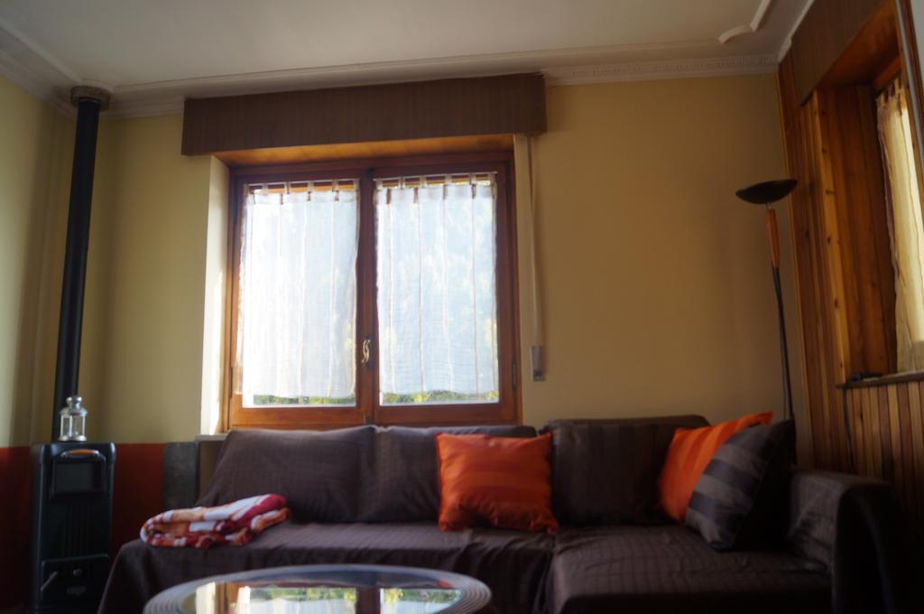 Manad Cod Cir N 0329 Apartment Aosta Bagian luar foto